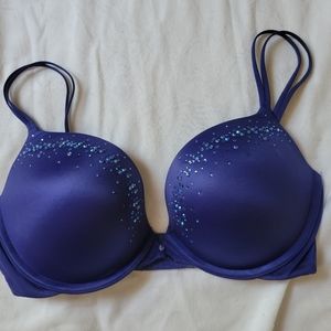 Victorias Secret Very Sexy 32DD